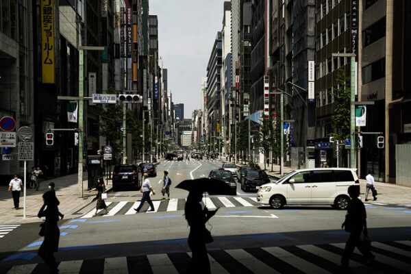 Японияда виза талабларини бузган икки ўзбекистонлик депортация қилинди