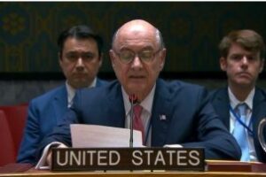 АҚШ Россия ва Украина зудлик билан тинчлик музокарасига қайтиши тарафдори